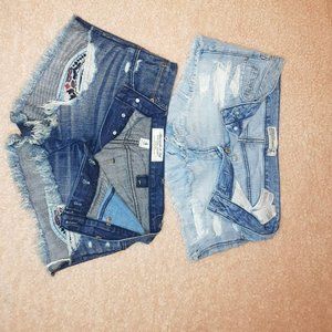 Lot of 2 Women’s Jean Shorts American Eagle Abercrombie & Fitch Size 2&4